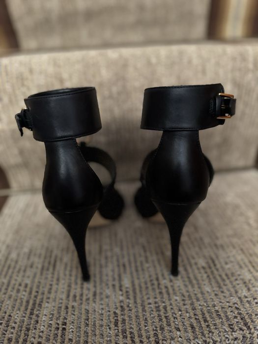 Високи токчета Michael Kors