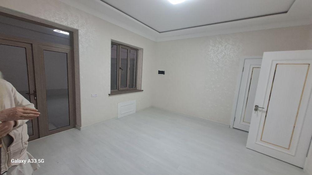 Новый дом,кирпич,еврорем.,2,2сот,4комн+холл+кухня,ори-р Foodsity рынок