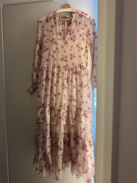 Rochie Stradivarius, S