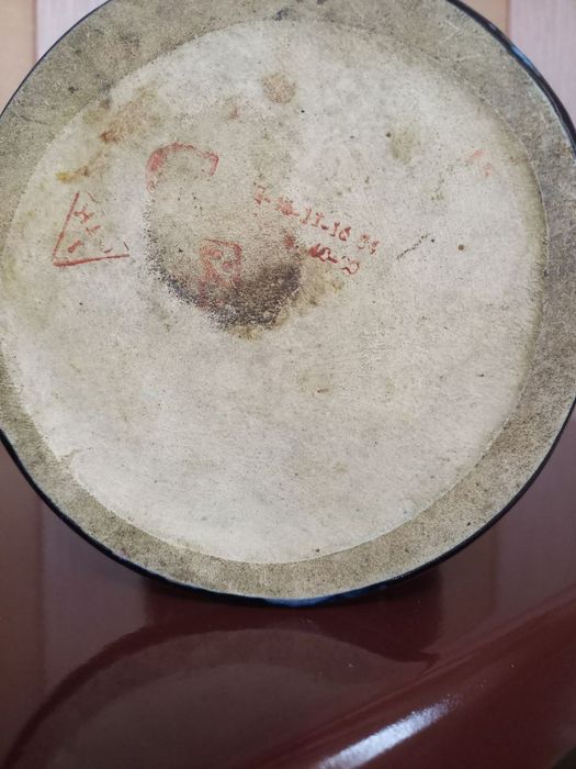 Декоративная ваза