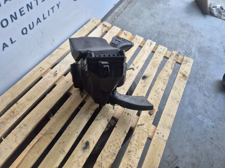 Carcasa filtru aer Audi Q5 8R 2010-2016 2.0 CGL