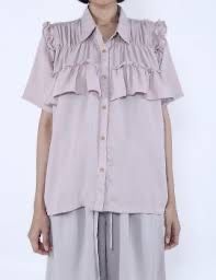 Блузка с рюшками в корейском стиле