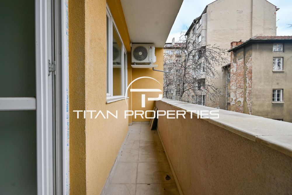 Продава се Четиристаен апартамент в София, Банишора - 143 кв.м за 1306 €/кв.м - Снимка #12