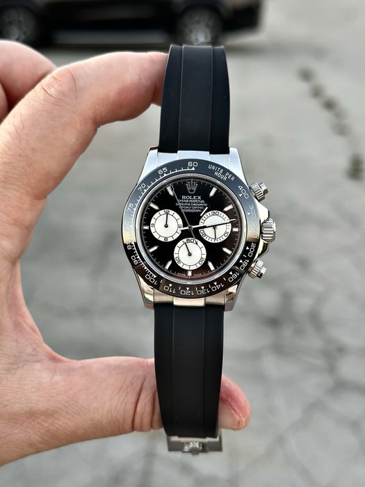 Ceas barbatesc automatic bratara cauciuc