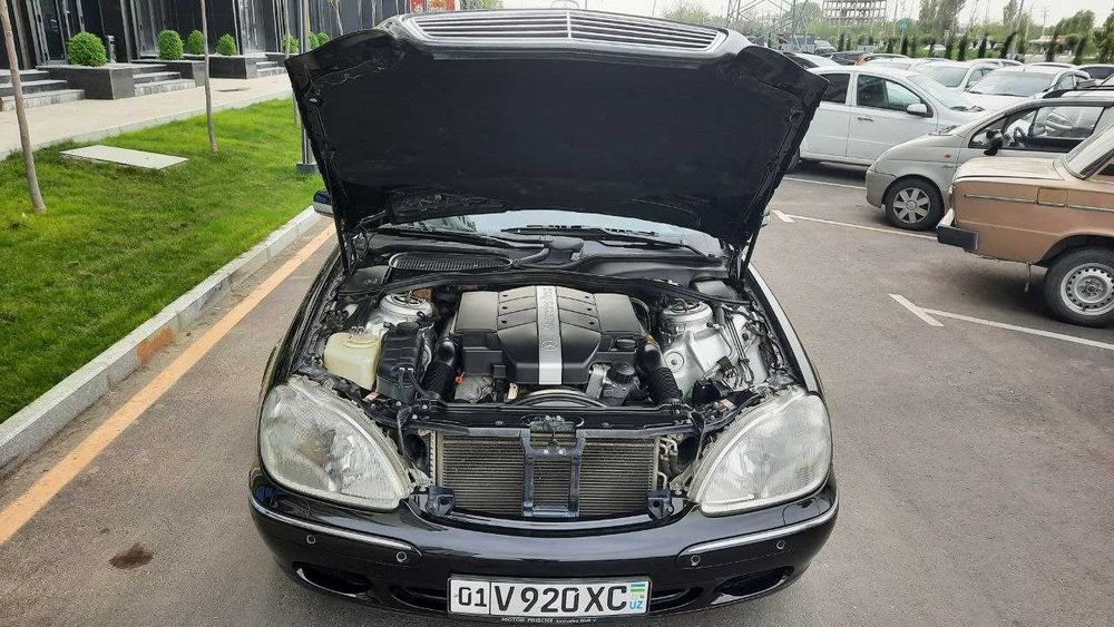 Мерседес Бенц S 320 сақланган машина 139 000 км юрган