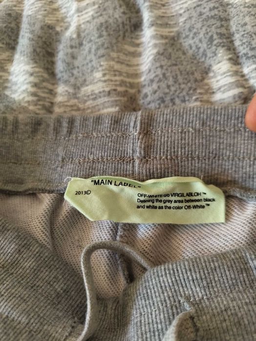 Pantaloni trening scurti Off White