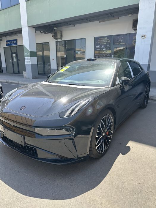 Zeekr 001 yu sport