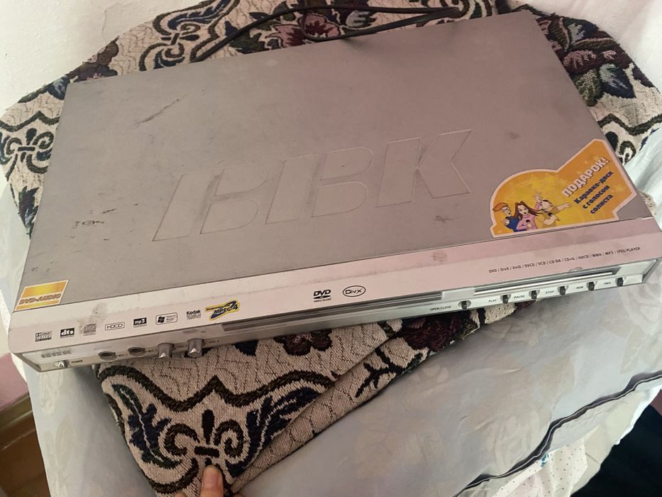 Продам двд плеер BBK