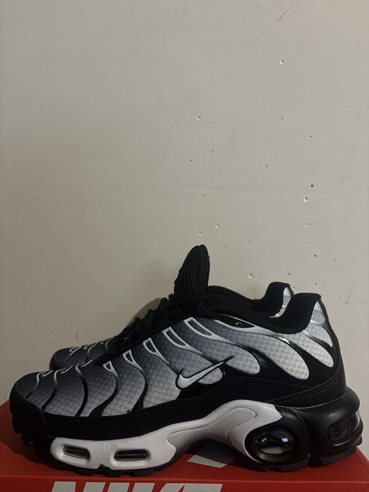 Nike Air Max Plus TN Black Silver - 40,41,42,43,44,45,46