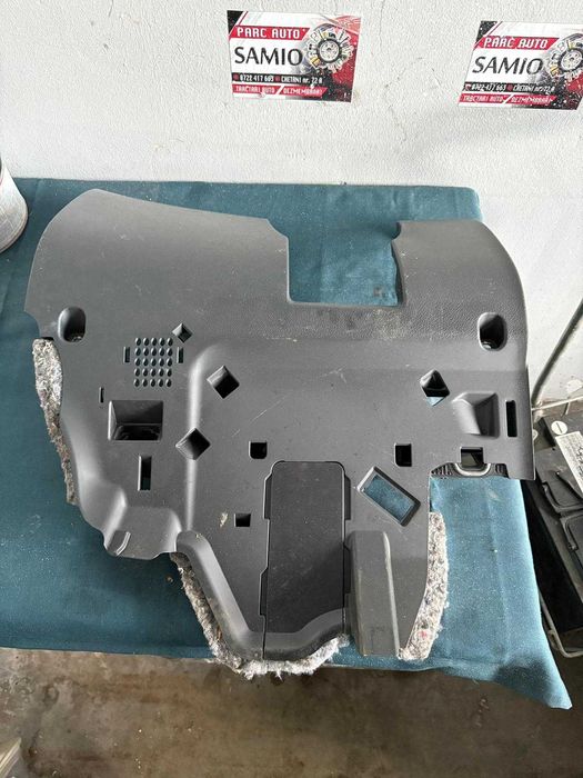 ornament bord sub volan audii a6c6 2010 2.0tdi