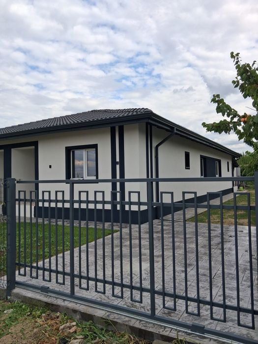 1/2 Duplex parter