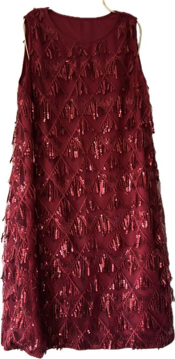 Вечерна рокля с пайети