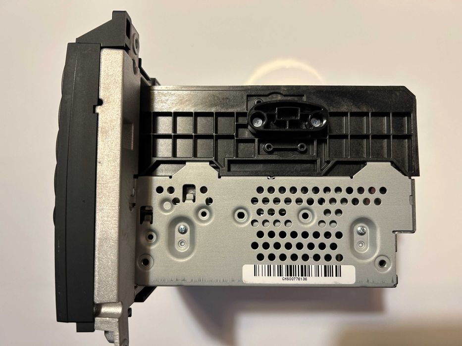 Оригинална мултимедия за Mercedes B Class – 6CD*Radio*B/T*USB