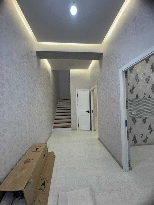 Сергели Хонабод 2 каватли янги Коттедж уй сотаман.