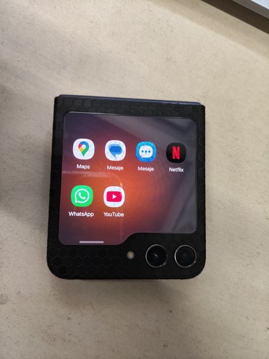 Samsung flip 5 512 GB merge perfect