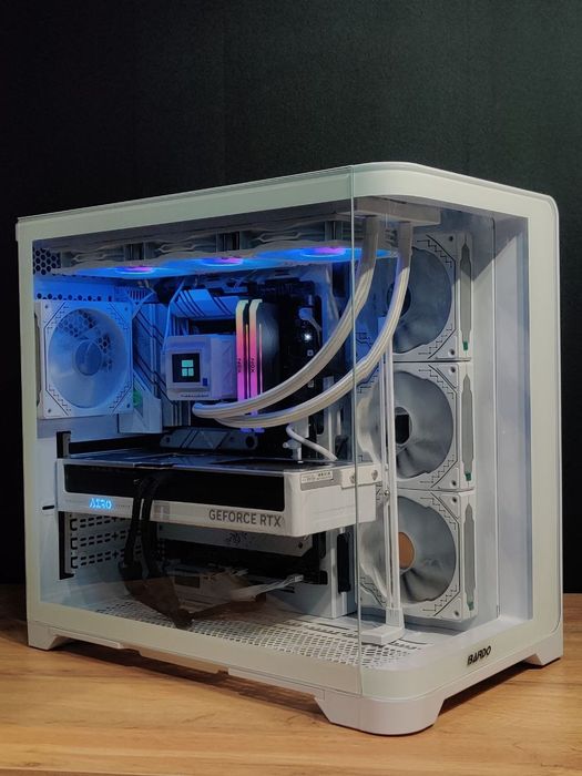 Ryzen 7 7800x3d/DDR5 16/RTX 5070Ti 16g/ssd 1T m2