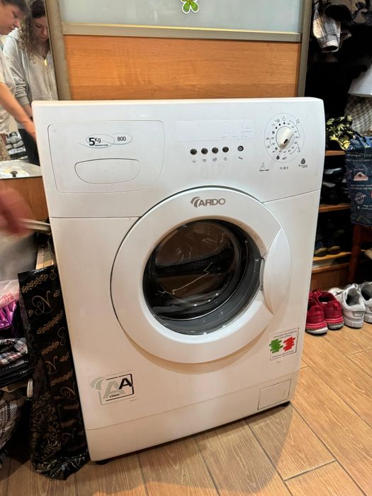 Машинка стиральная