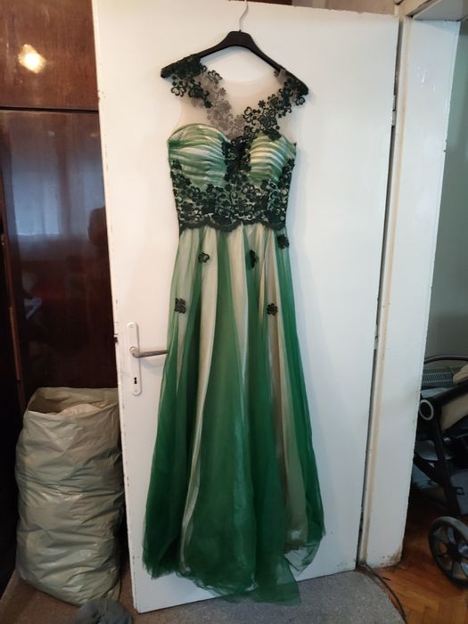 Бална рокля зелен цвят