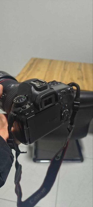 Canon 6D Mark II