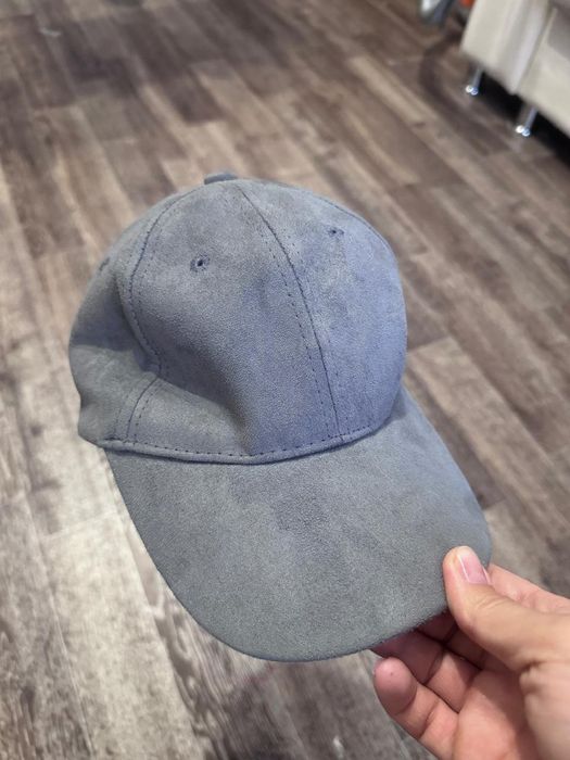 Продам кепку женскую