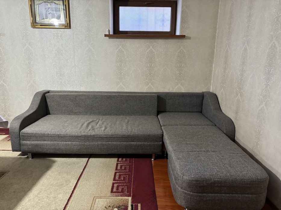 Срочно продается раздвижной диван