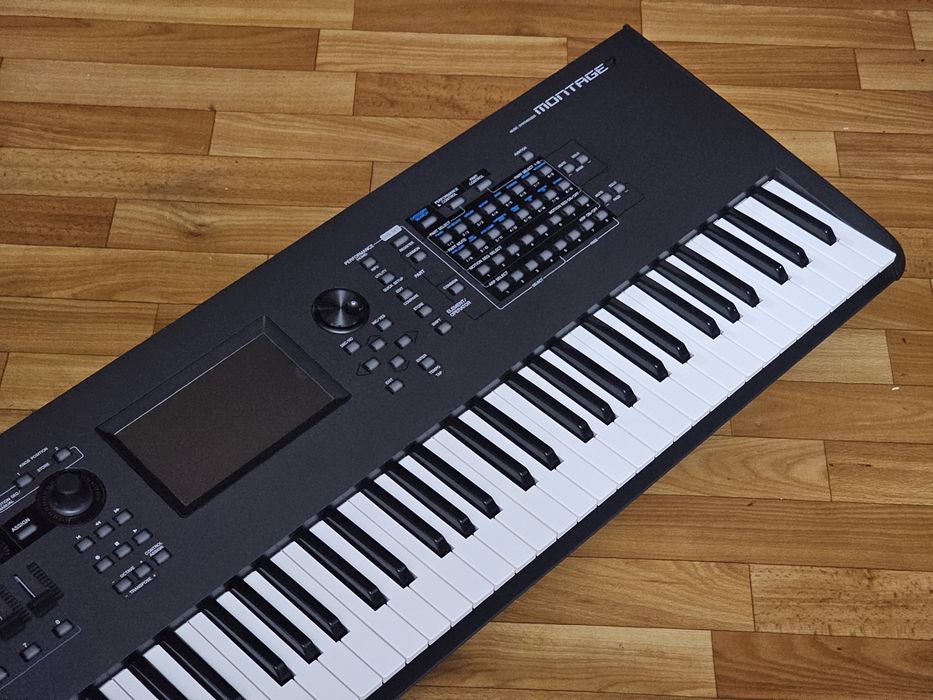 Профессиональный синтезатор YAMAHA MONTAGE 7