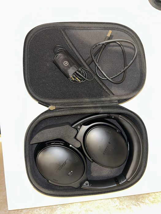 Продам наушники Bose QC45