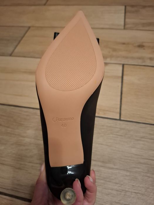 Pantofi negii si creme de  Dama