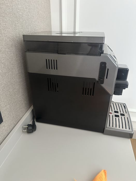 Кофемашина Saeco