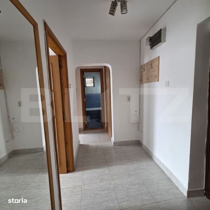 Apartament 2 camere, spatios, 57 mp, zona Micro 21
