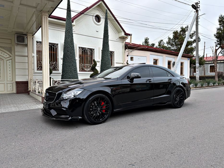 Mercedes CLS BRABUS Restaling  Body Kit Состаяние Зор