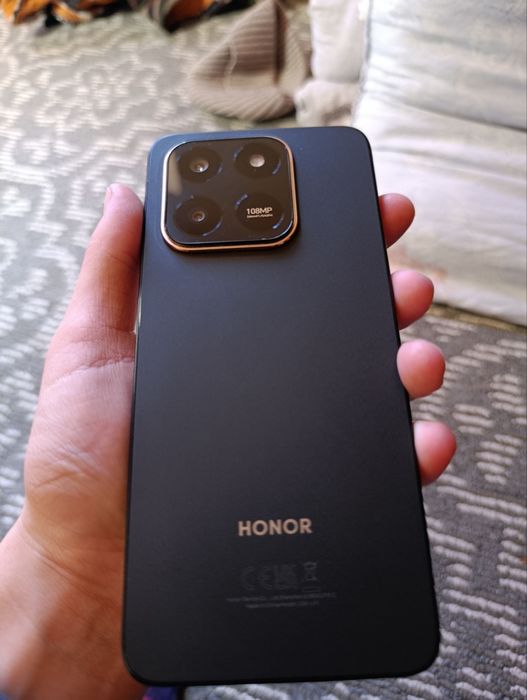 Xonor x 7d yangi ochilganiga 15 kun boldi.