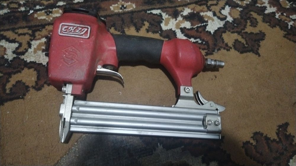 3 ta pnevmatik mix pistolet sotiladi.
Holati yaxshi, ishlashida muammo