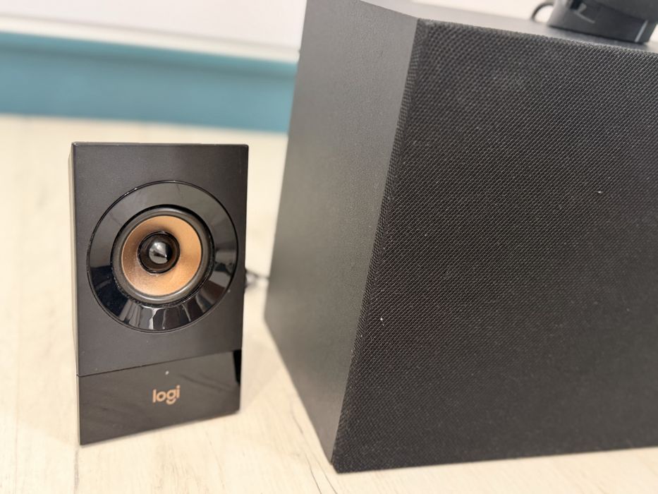 Компютърни тонколони LOGITECH Z533 2.1 60W