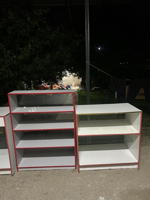 Кассовый стол для магазина
