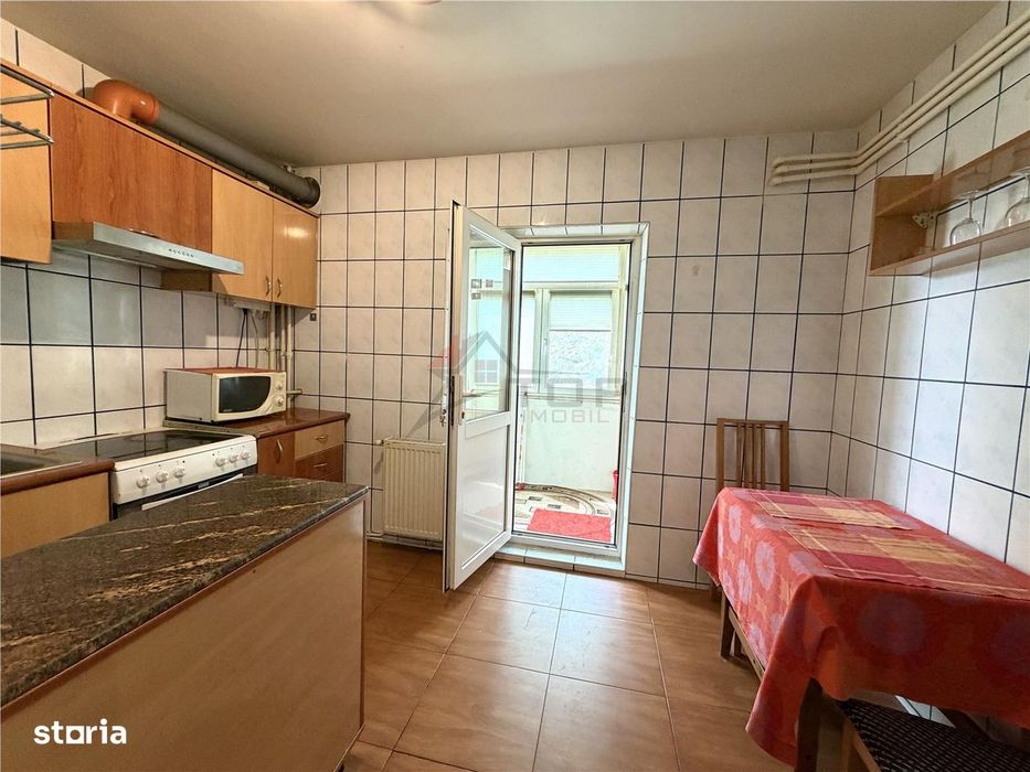 Apartament 3 camere decomandat, 2 bai, etajul 2- Nicolina