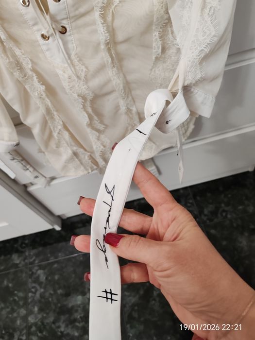 Боди Alessa в М размер