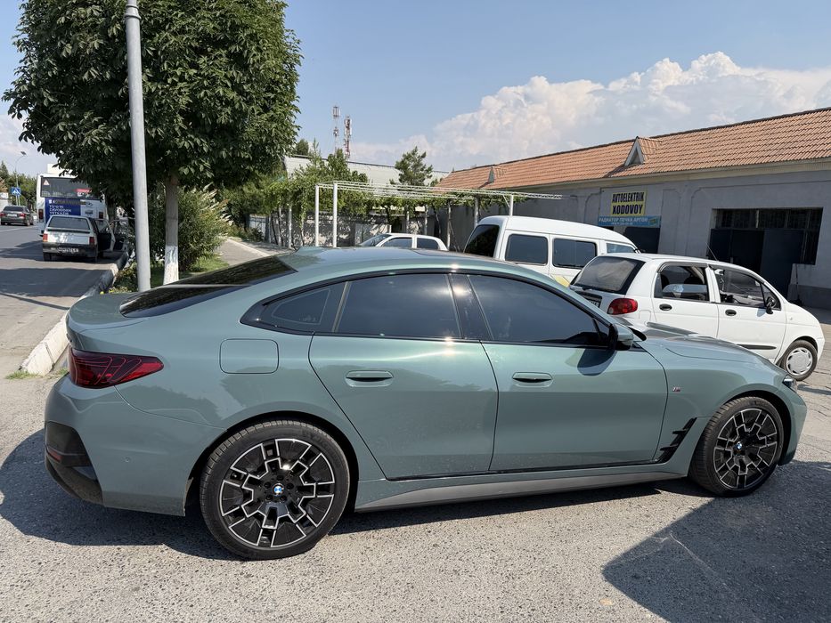 Bmw i4 edrive40 2025 моделный ряд рестайлинг