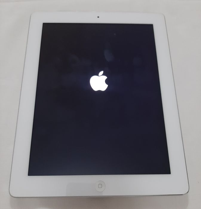 iPad 2, 64 Gb, серый, для игр