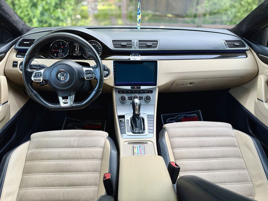 • Volkswagen Passat CC 2014 Facelift 2.0 Diesel 170 cp / DSG / Packet R-Line / Auto Deosebit ! - Parc Auto / Rate / Garantie •