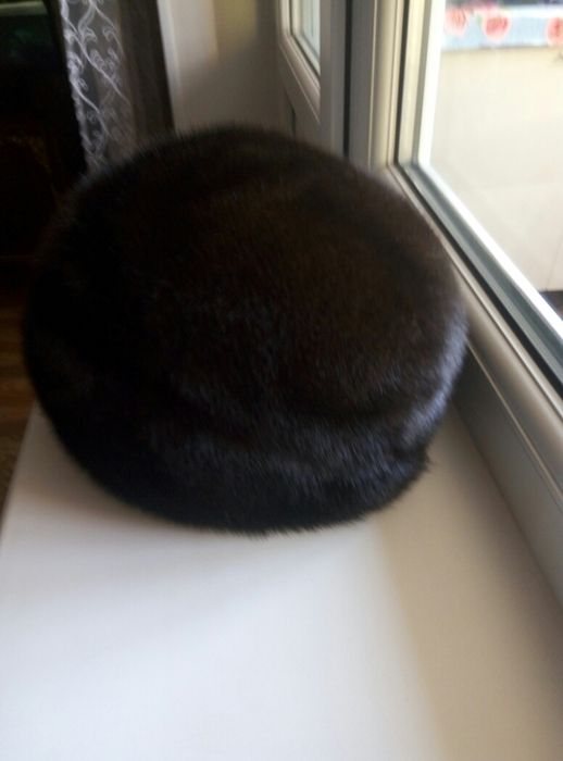 Женский норковый берет