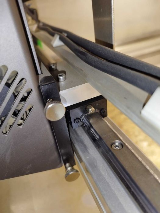 Продавам диоден лазер за рязане и гравиране – 600×900 мм