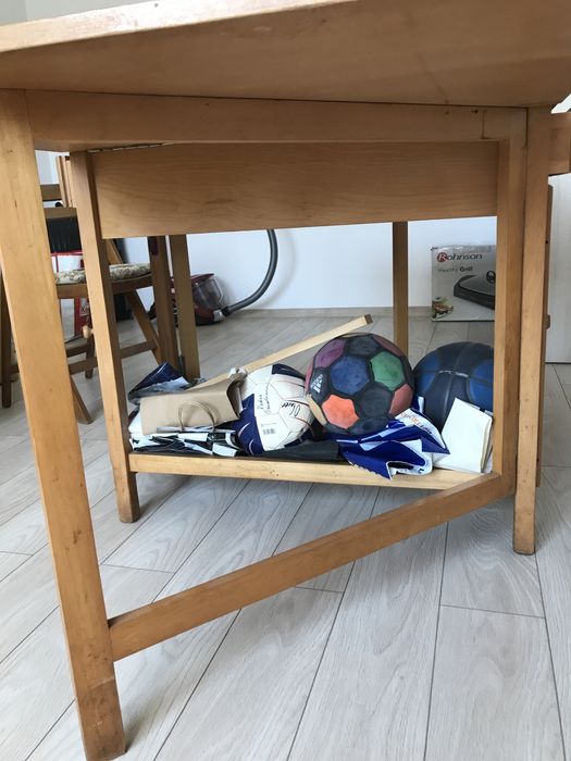 Masa extensibila și 2 scaune pliabile