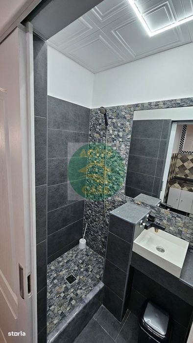 vanzare Garsoniera etaj 2, mobilata si utilata