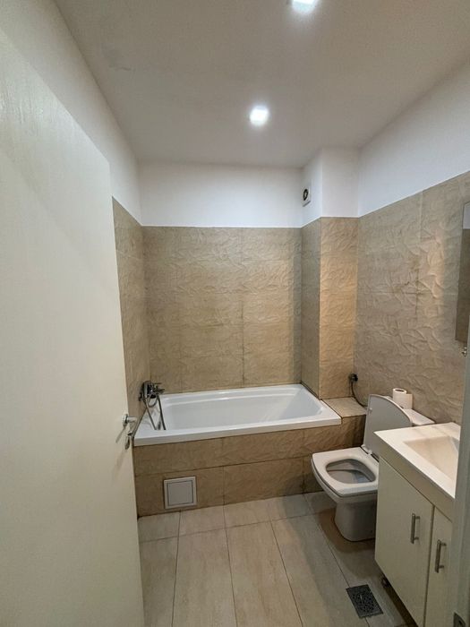 Garsoniere de inchiriat Militari Residence