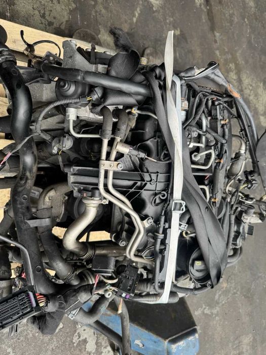 Двигател с оборудване AUDI 2.0 TDI CGL