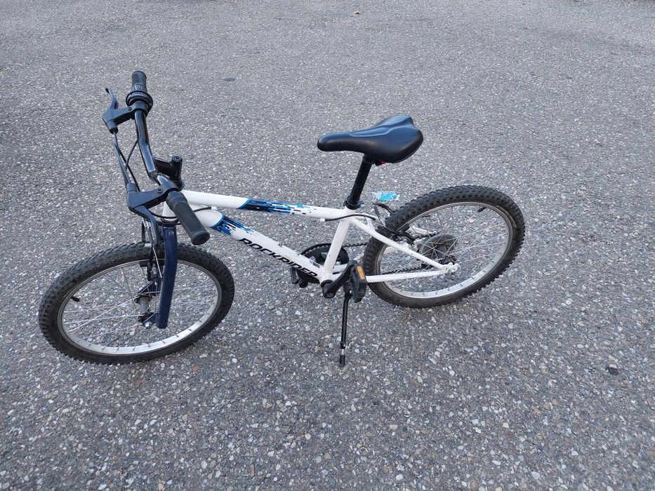 Vând bicicleta copii