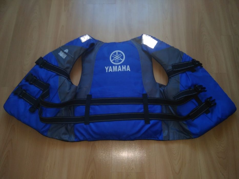 Спасательный жилет YAMAHA