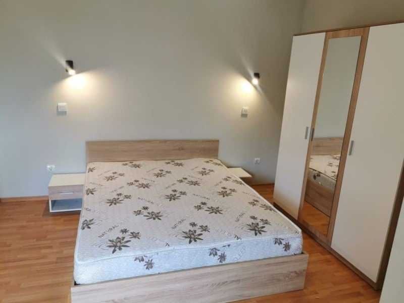 Дава се под наем Тристаен апартамент в София, Лагера - 92 кв.м за 611.49 € - Снимка #3