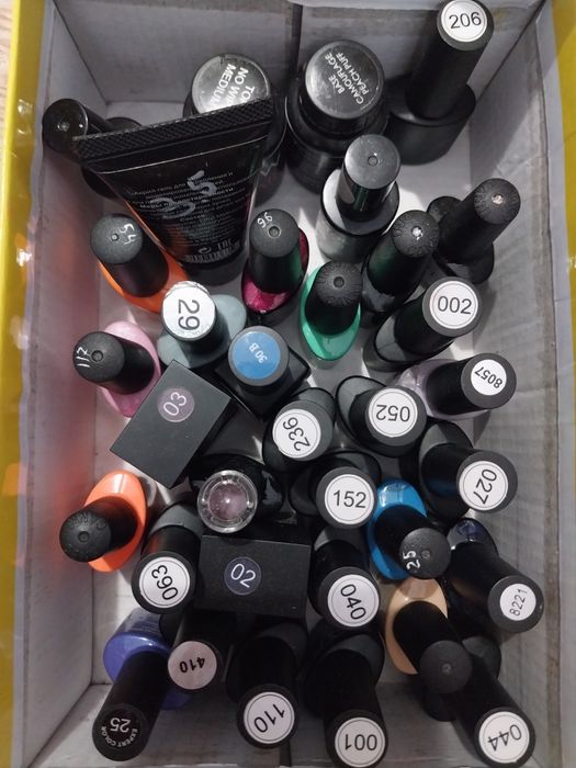 Продам набор для маникюра